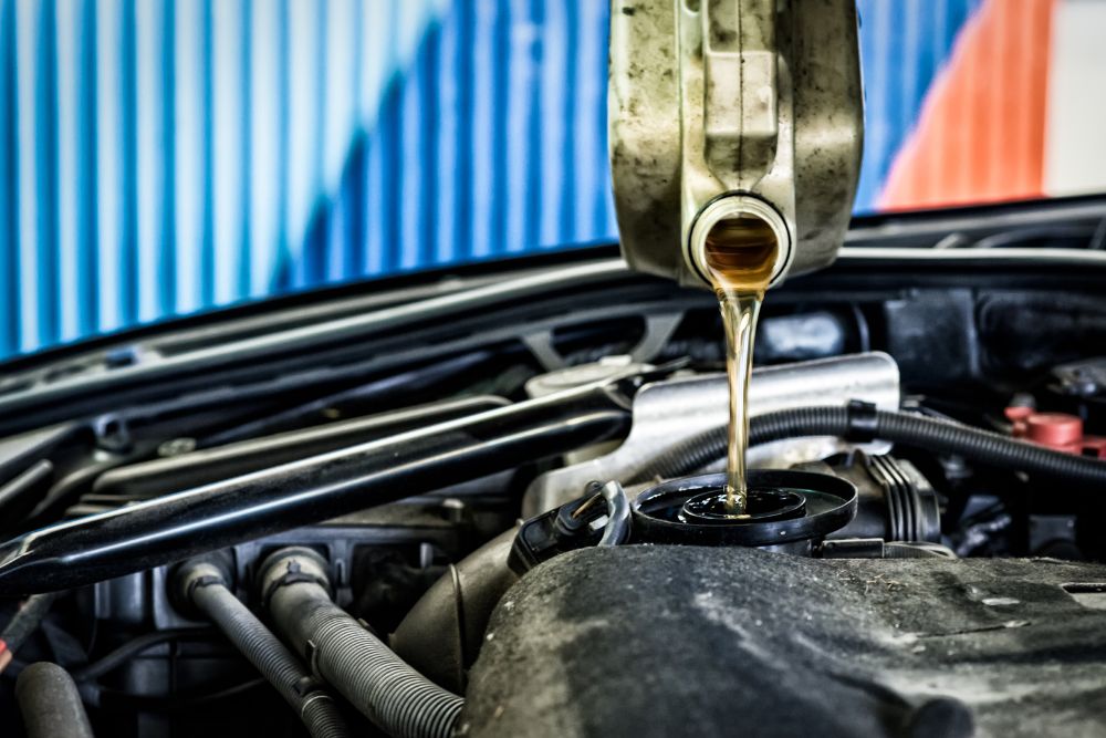 The Benefits of Regular Oil Change Services